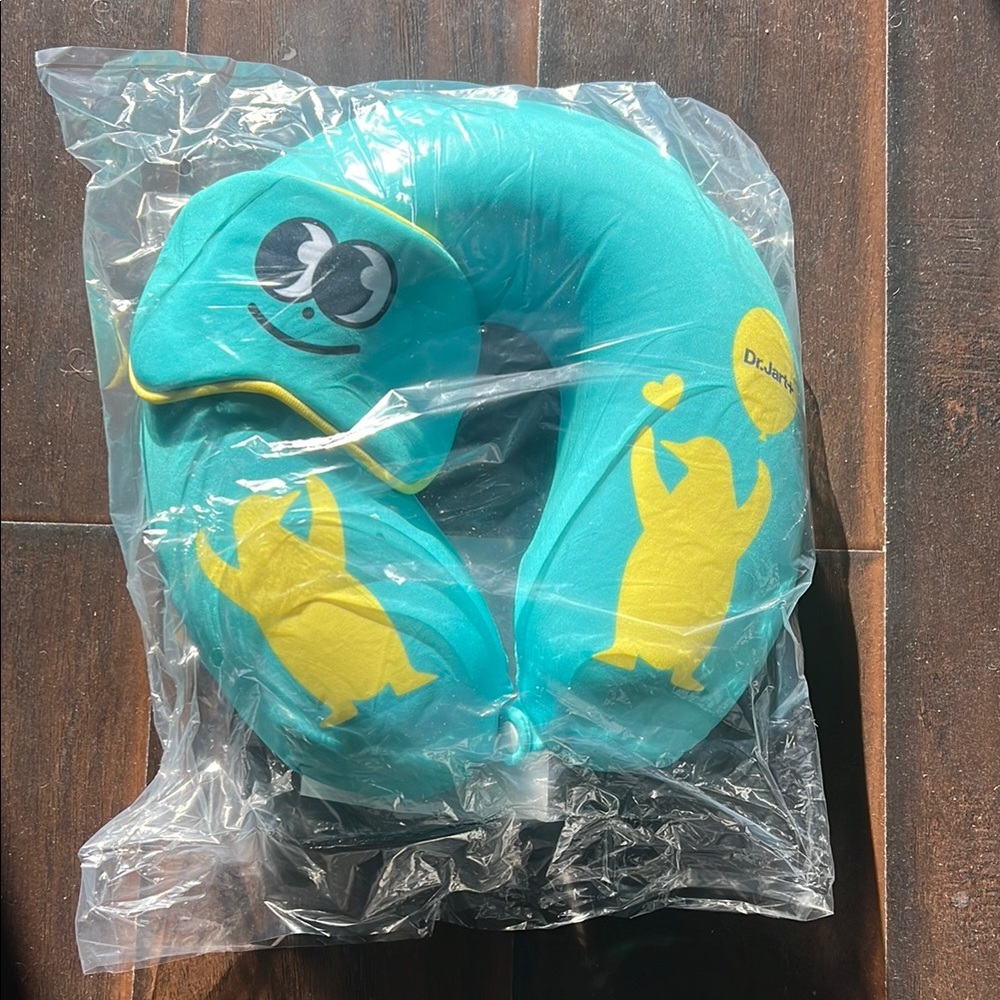 NWT Dr. Jart Travel Neck Pillow and Sleep Mask